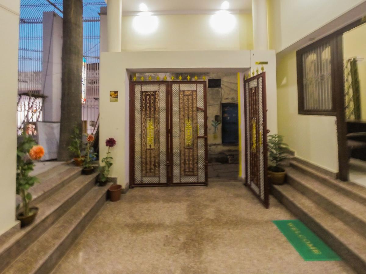 Gangotri Paying Guest House พาราณสี ภายนอก รูปภาพ