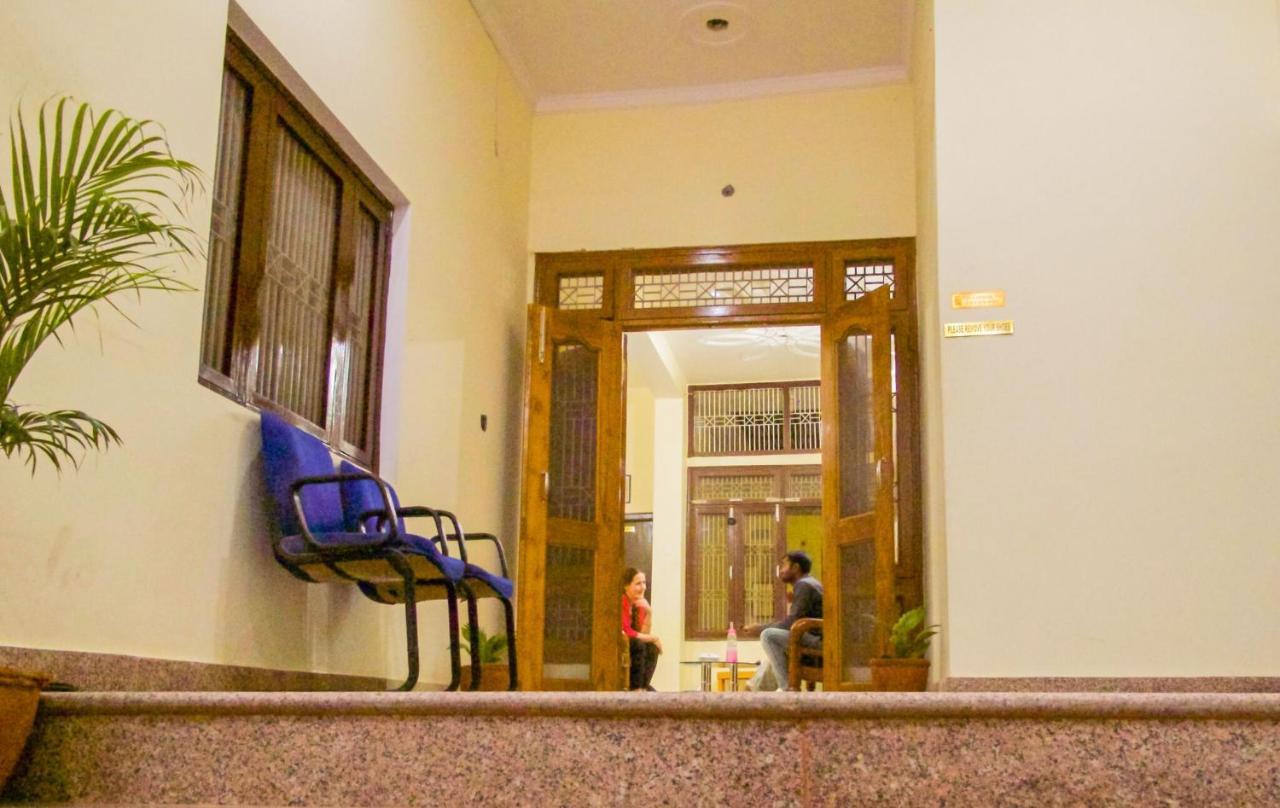 Gangotri Paying Guest House พาราณสี ภายนอก รูปภาพ
